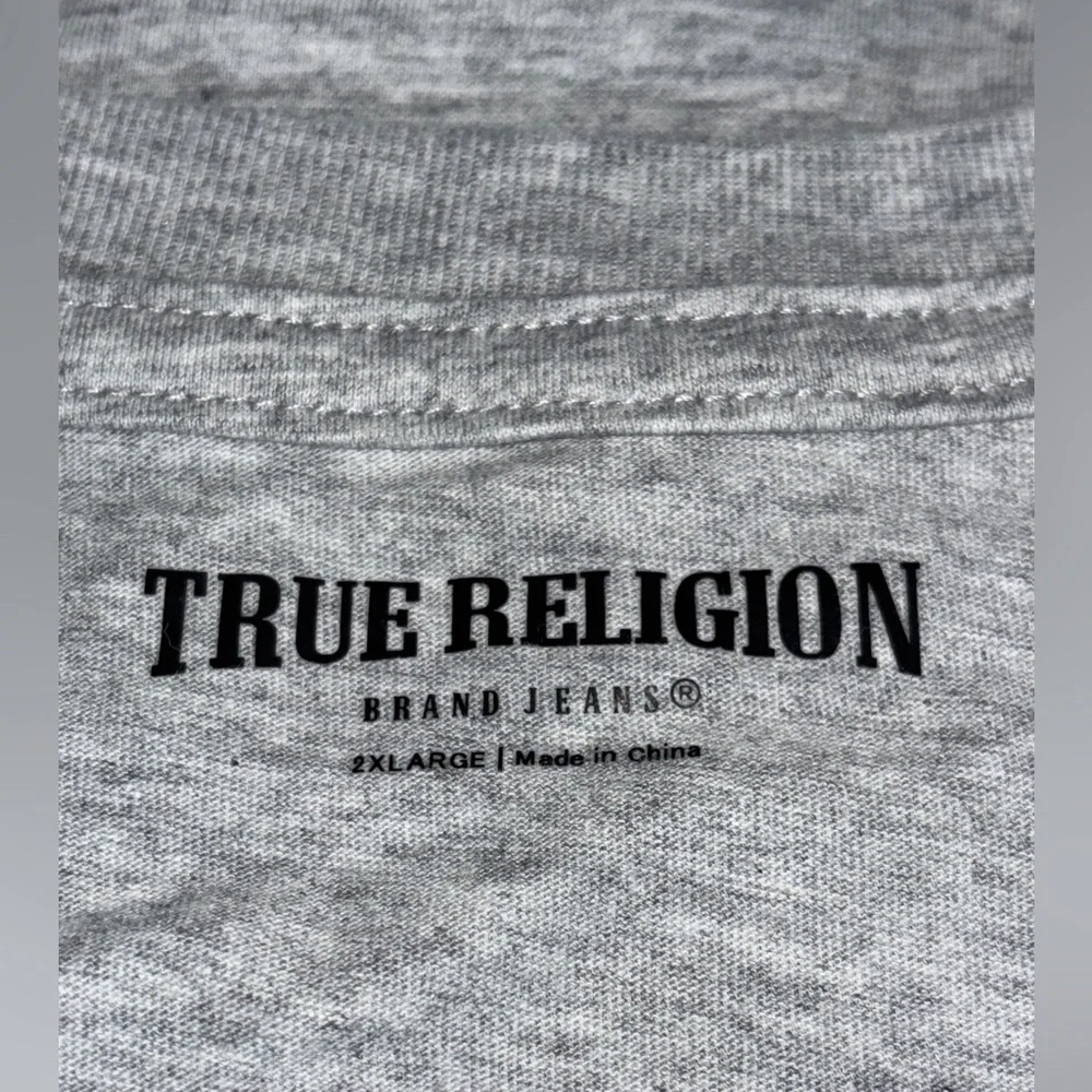 True Religion Double Stitch Horseshoe Logo Men XL Cotton Gray Tee Shirt NEW